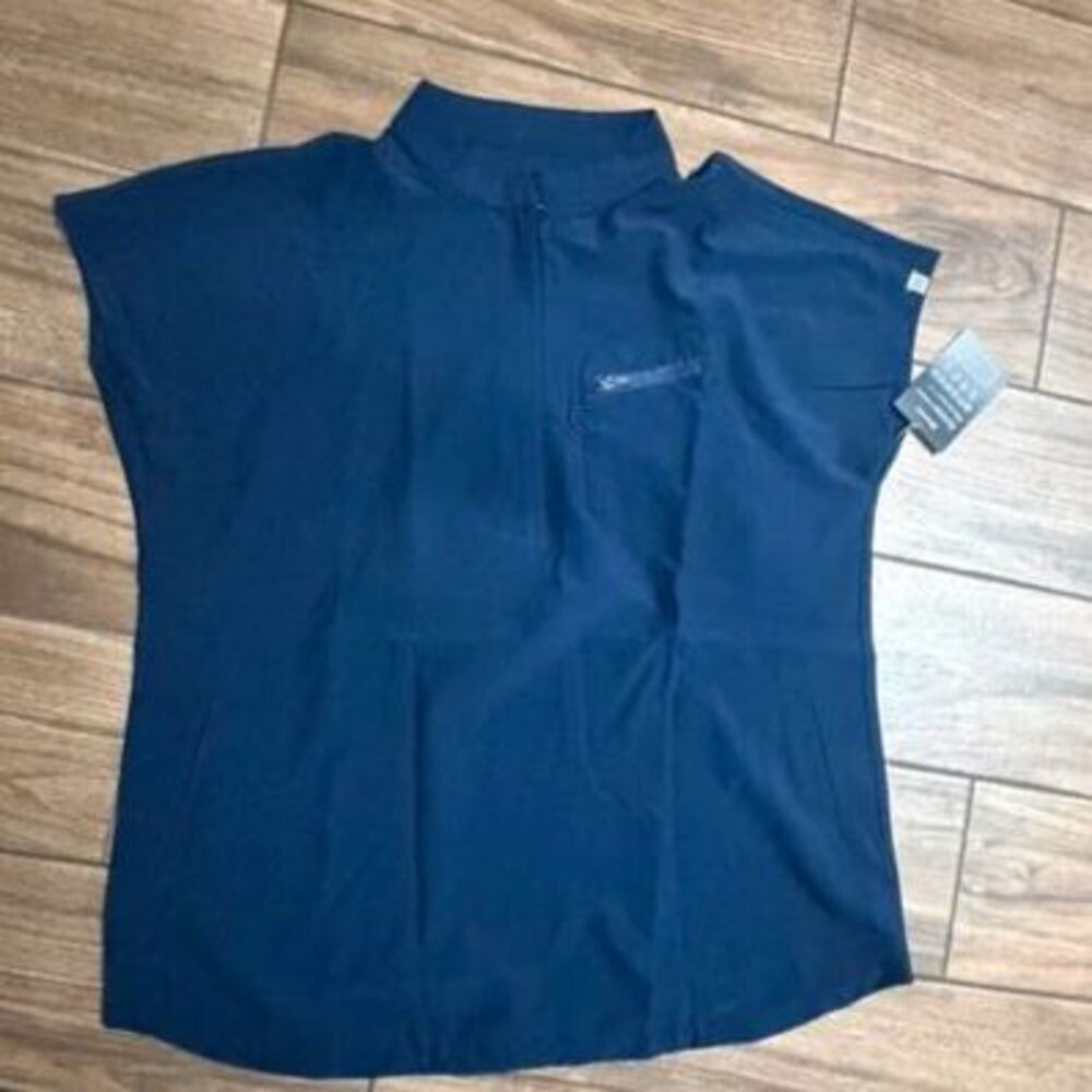 Kitmaz Scrubs for Women Top - Soft Stretch V-Neck Top Scrubs with 3 Pockets Med